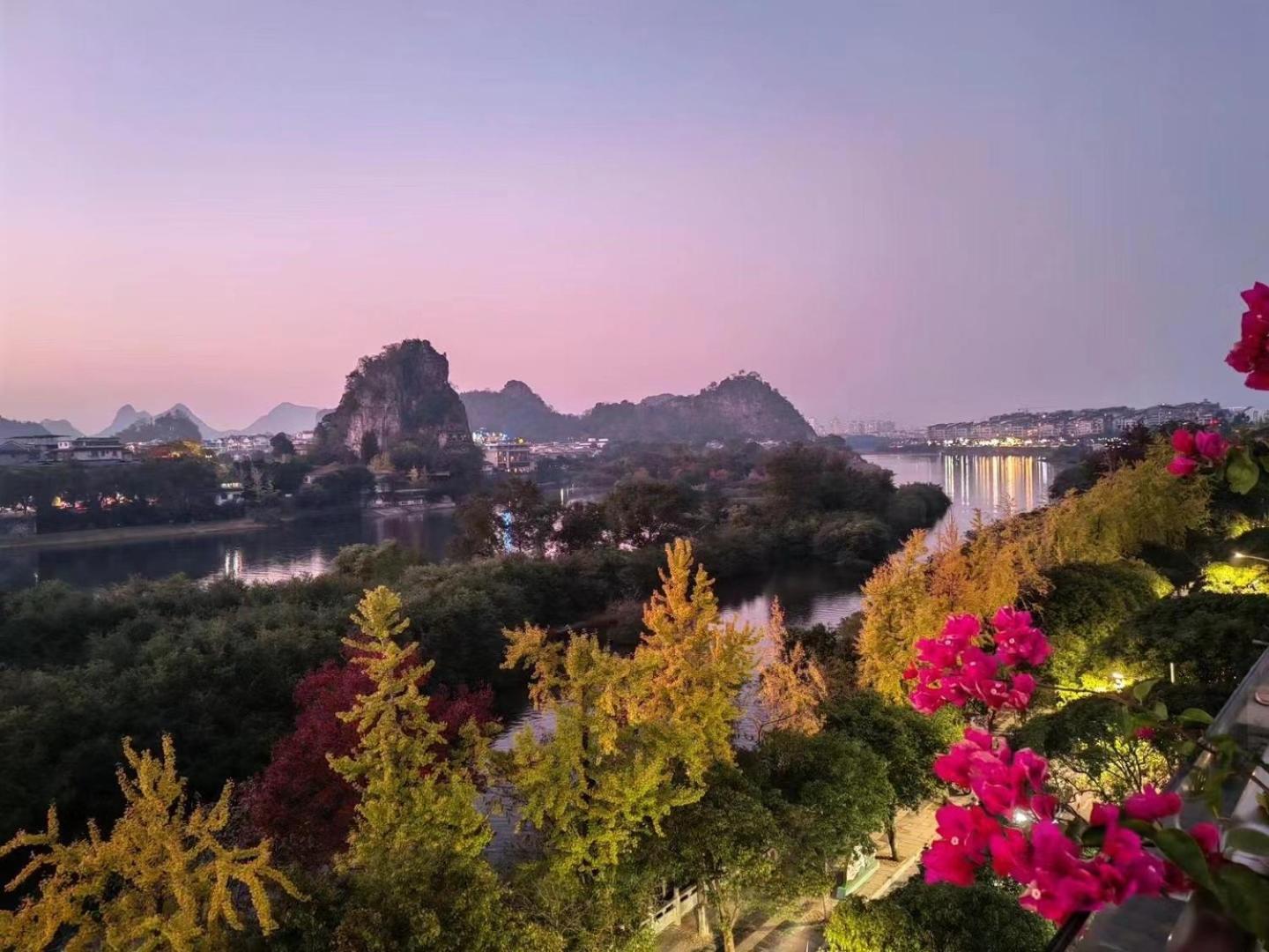 Li River Resort Villa Hotel Ґуйлінь Екстер'єр фото
